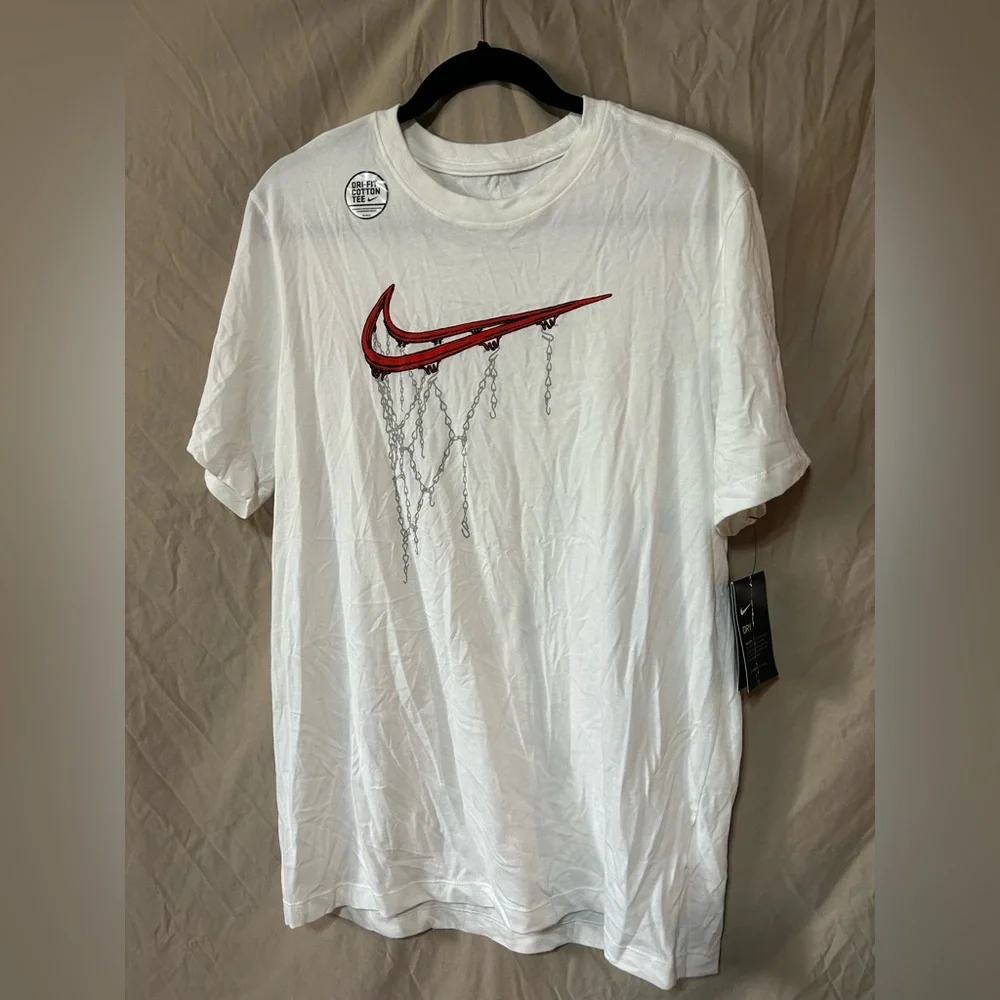 Nike T-shirt - Picture 1 of 2